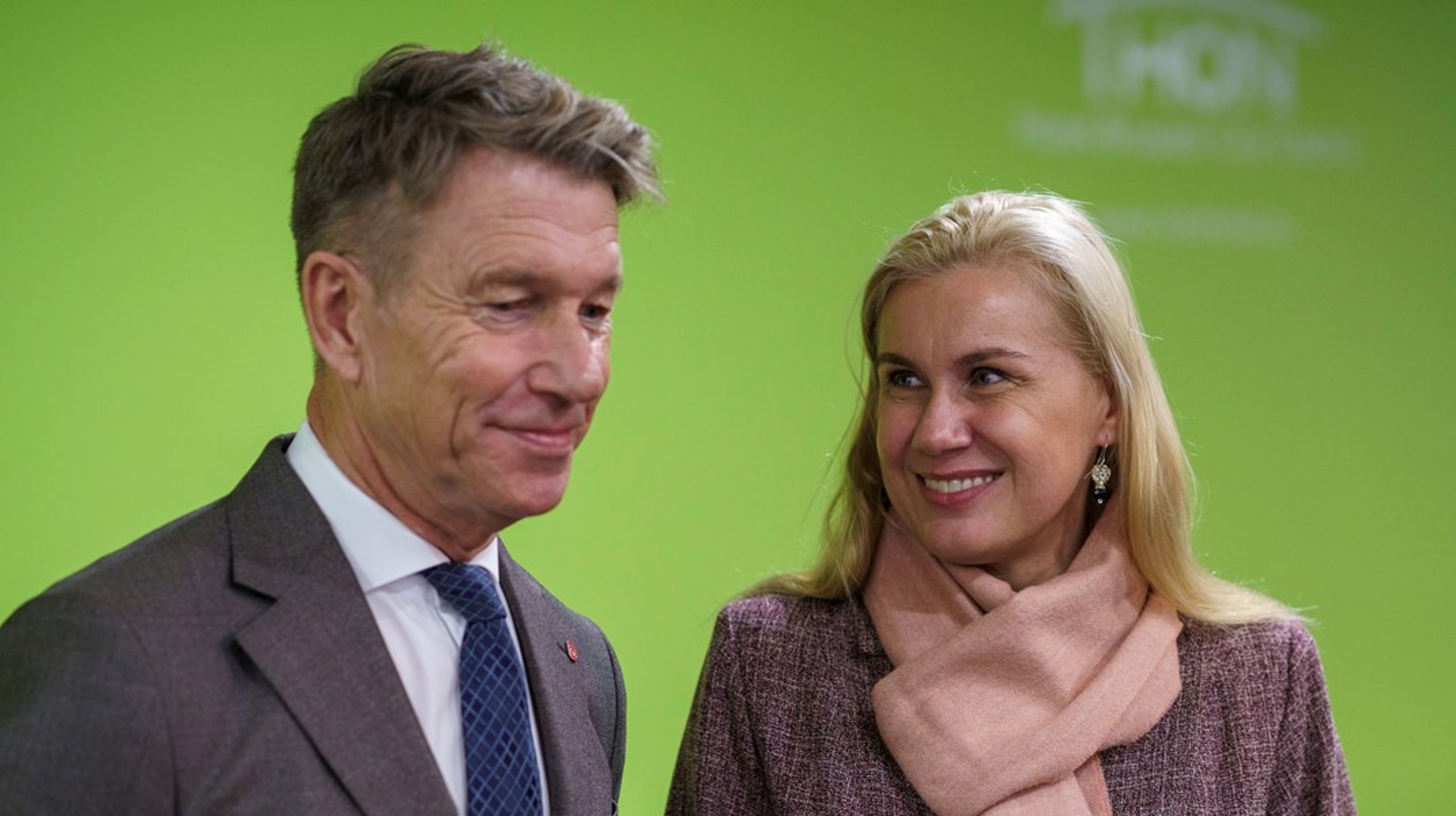EUs energikommisær Kadri Simson sa til Norge at hun ville har svar innen 13. mai om når Efta-landene skal innlemme EUs fornybardirektiv. Fredag svarte Norges EU-delegasjon kommissæren, men ikke med det hun ba om.