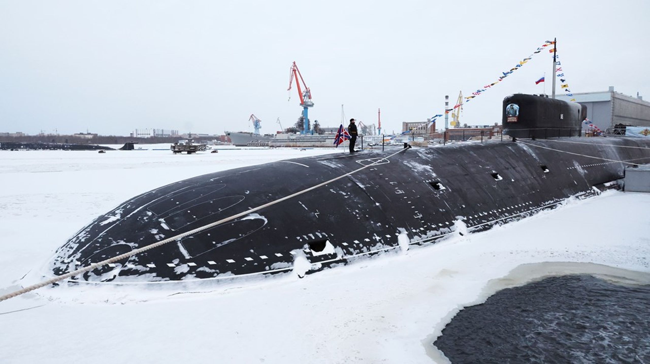<div>Nybygd atomubåt oppkalt etter keiser Aleksander 3. ved et verft i byen Severodvinsk i det nordvestlige Russland.</div>
