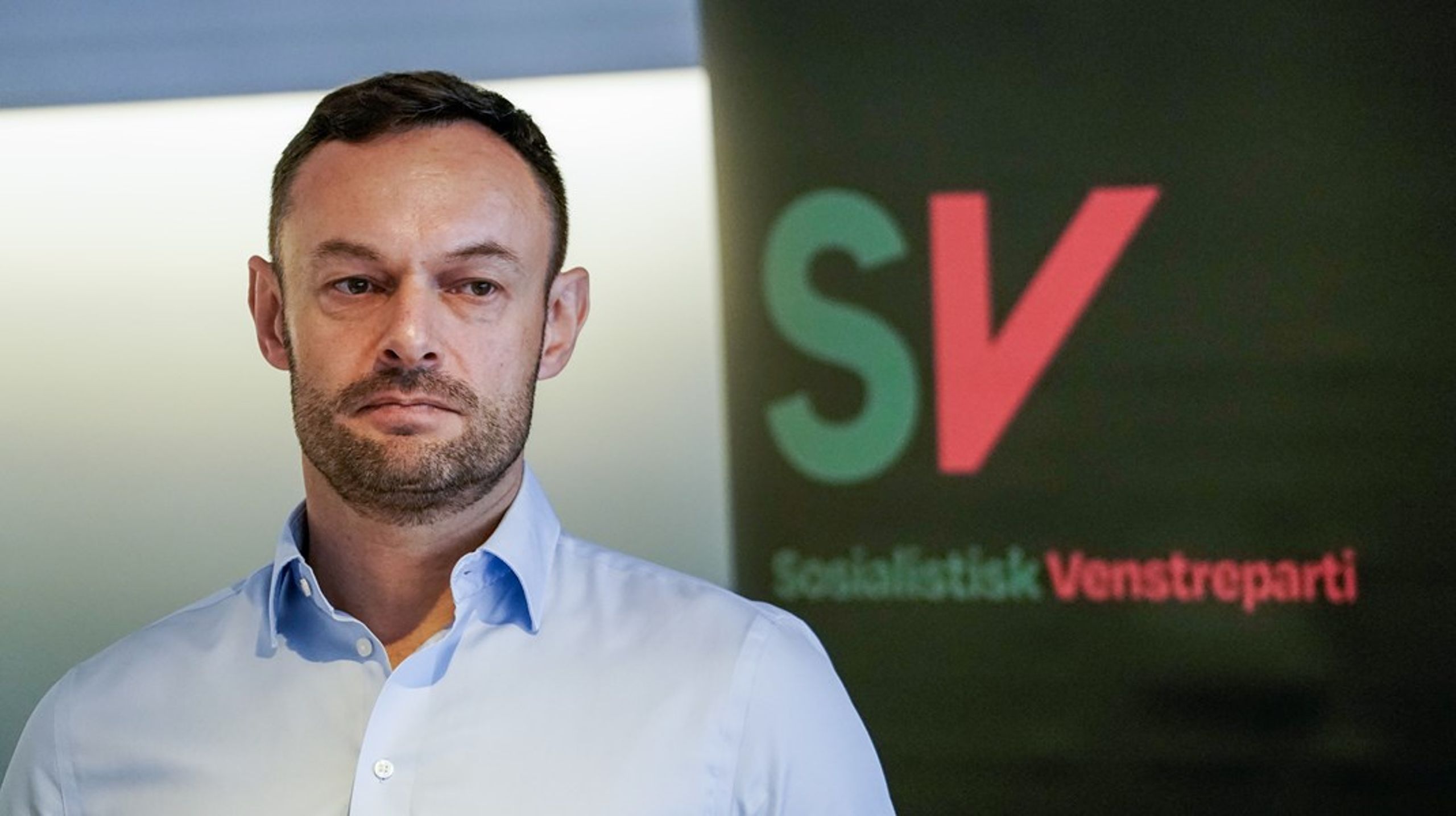 SV la frem program tirsdag. Det ble presentert av Torgeir Knag Fylkesnes.