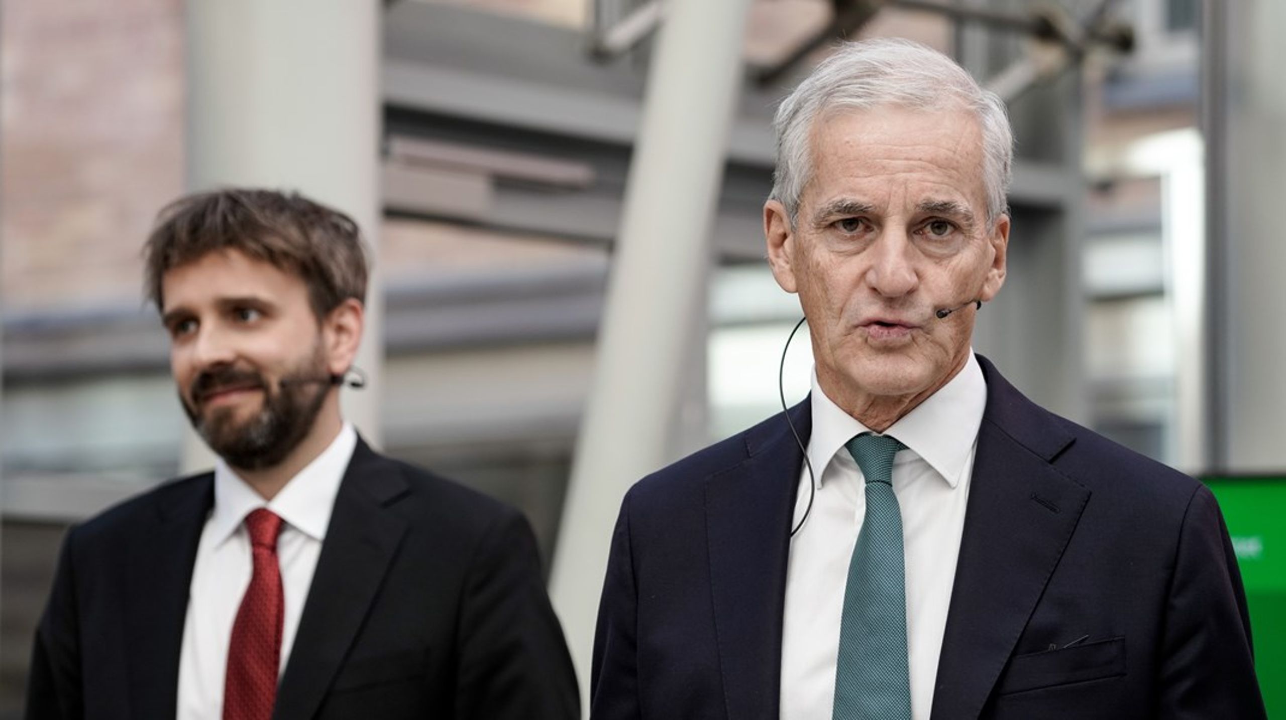 Statsminister Jonas Gahr Støre og helseminister Jan Christian Vestre kom med en solid budsjettlekkasje på Rikshospitalet onsdag. Neste år skal sykehusene fra 5,5 milliarder kroner mer å rutte med.