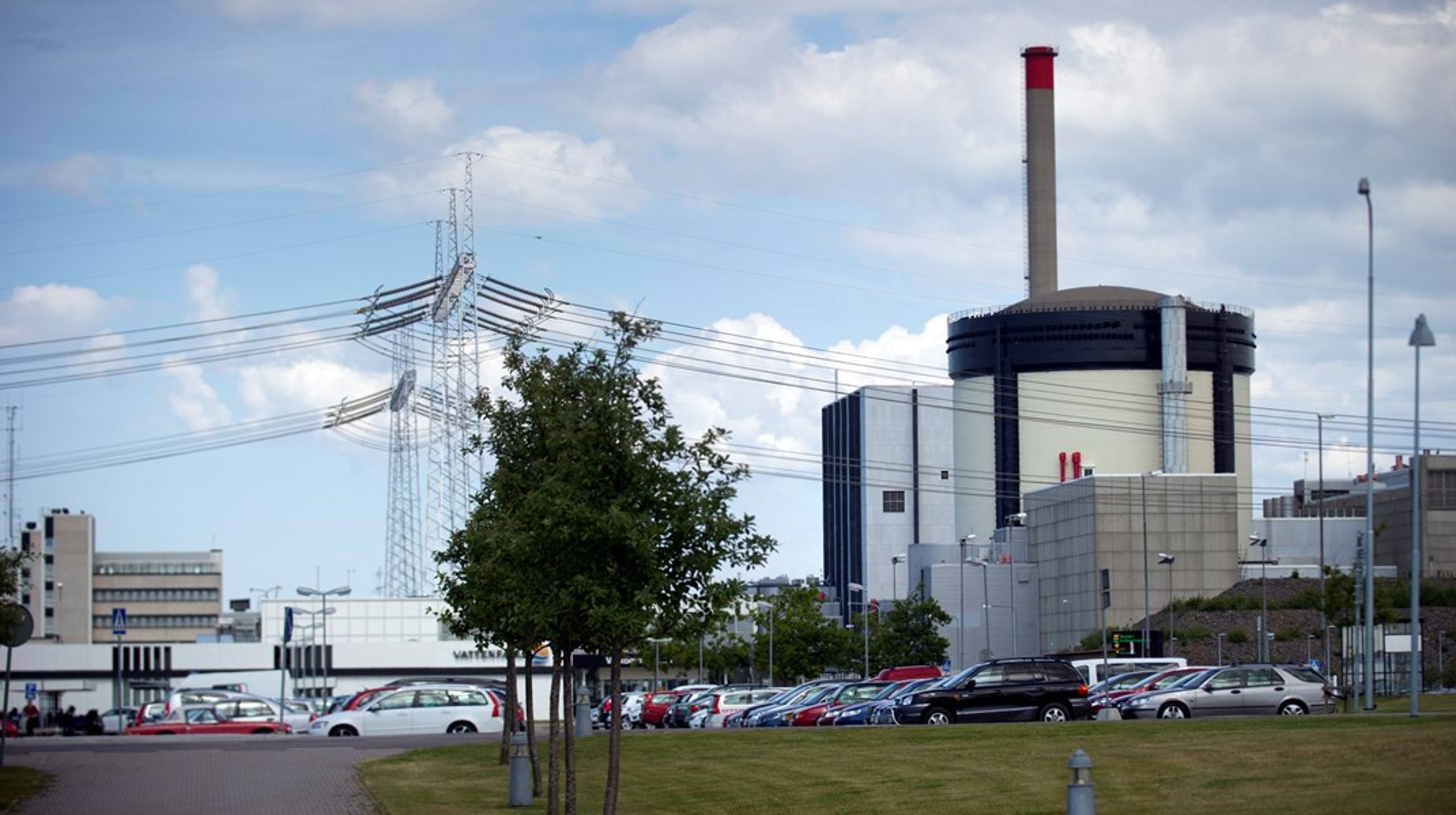 «Vi har nå en unik mulighet til å ta en ledende rolle i utviklingen av en grønn energifremtid, men det fordrer at kjernekraft er en del av den diskusjonen», skriver Jonny Hesthammer og Sunniva Rose i Norsk Kjernekraft. Bildet er av&nbsp;Ringhals Kjernekraftverk i Sverige.&nbsp;